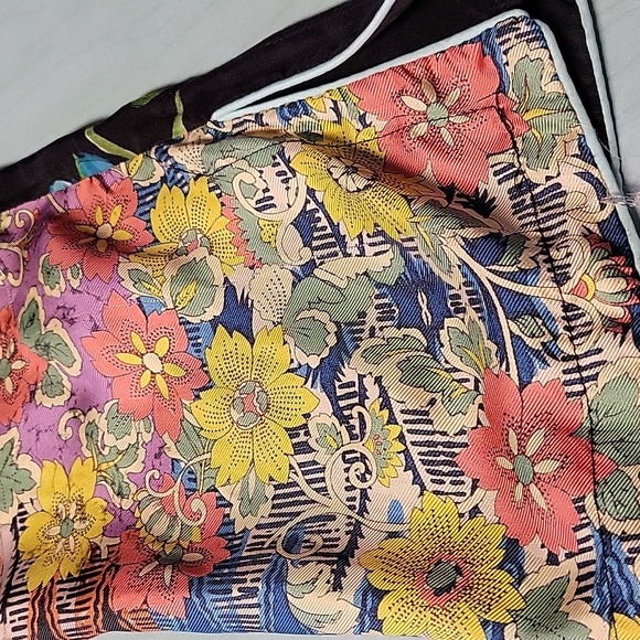 Johnny Was Multicolor Floral Tunic - Picture 12 of 12